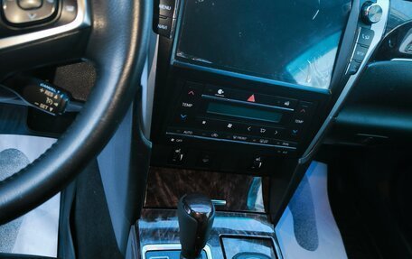 Toyota Camry, 2018 год, 2 500 000 рублей, 15 фотография