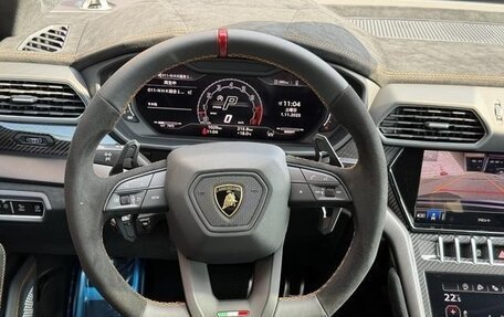 Lamborghini Urus I, 2025 год, 40 000 000 рублей, 16 фотография