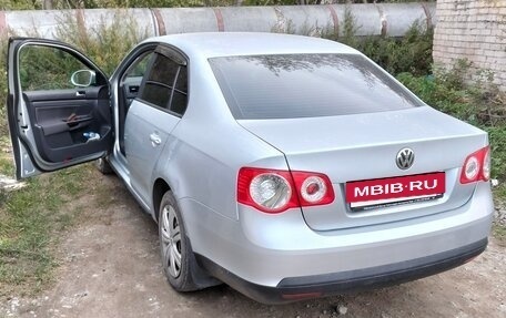 Volkswagen Jetta VI, 2008 год, 690 000 рублей, 3 фотография