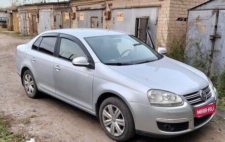 Volkswagen Jetta VI, 2008 год, 690 000 рублей, 2 фотография