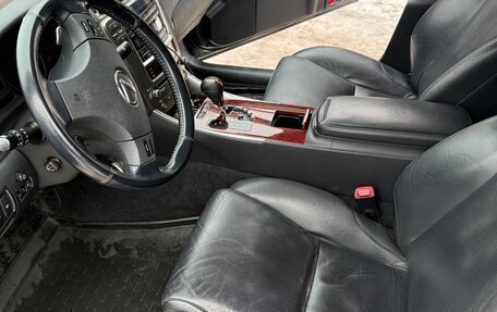 Lexus IS II рестайлинг 2, 2008 год, 1 300 000 рублей, 7 фотография