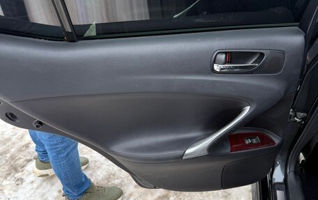 Lexus IS II рестайлинг 2, 2008 год, 1 300 000 рублей, 14 фотография