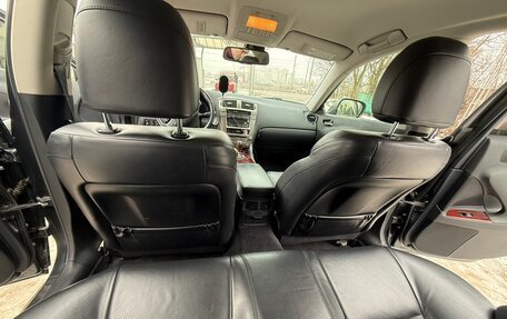 Lexus IS II рестайлинг 2, 2008 год, 1 300 000 рублей, 17 фотография