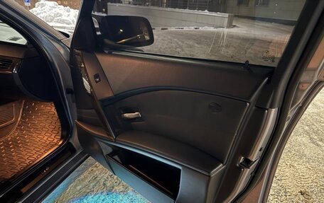 BMW 5 серия, 2006 год, 1 199 000 рублей, 24 фотография