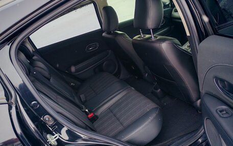 Honda Vezel, 2014 год, 1 500 000 рублей, 9 фотография