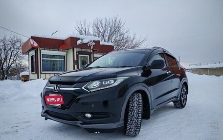 Honda Vezel, 2014 год, 1 500 000 рублей, 3 фотография