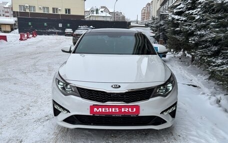KIA Optima IV, 2018 год, 2 100 000 рублей, 3 фотография