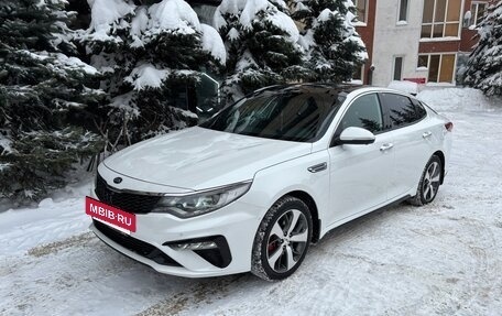 KIA Optima IV, 2018 год, 2 100 000 рублей, 2 фотография