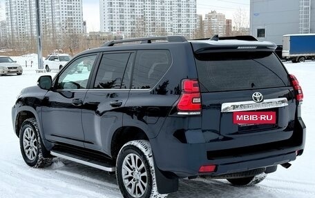 Toyota Land Cruiser Prado 150 рестайлинг 2, 2020 год, 6 790 000 рублей, 8 фотография