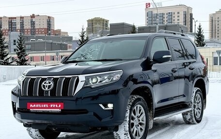 Toyota Land Cruiser Prado 150 рестайлинг 2, 2020 год, 6 790 000 рублей, 2 фотография