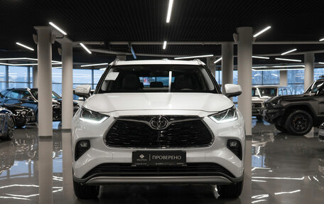 Toyota Highlander, 2025 год, 5 600 000 рублей, 3 фотография