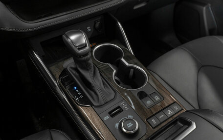 Toyota Highlander, 2025 год, 5 600 000 рублей, 22 фотография