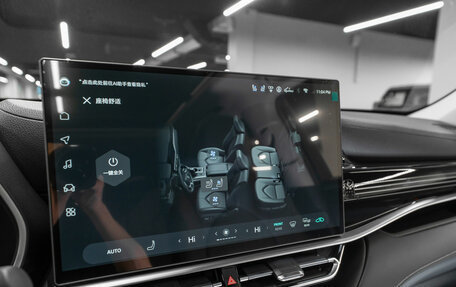 Toyota Highlander, 2025 год, 5 600 000 рублей, 28 фотография