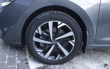 Volkswagen Polo VI (EU Market), 2021 год, 1 945 000 рублей, 5 фотография