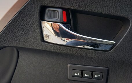 Toyota RAV4, 2019 год, 3 150 000 рублей, 6 фотография