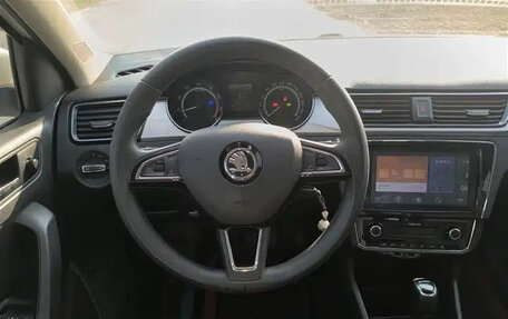 Skoda Rapid II, 2022 год, 1 175 007 рублей, 9 фотография