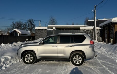 Toyota Land Cruiser Prado 150 рестайлинг 2, 2012 год, 3 200 000 рублей, 1 фотография