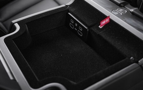 Land Rover Range Rover IV рестайлинг, 2025 год, 32 900 000 рублей, 35 фотография