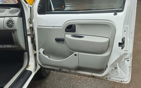 Renault Kangoo II рестайлинг, 2008 год, 235 000 рублей, 11 фотография