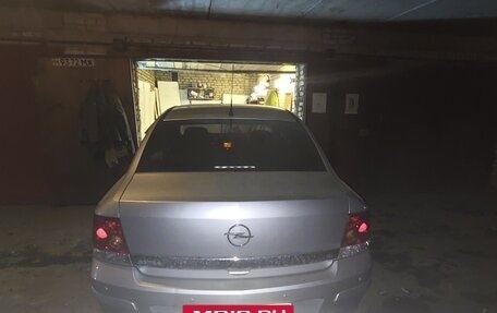 Opel Astra H, 2008 год, 850 000 рублей, 4 фотография