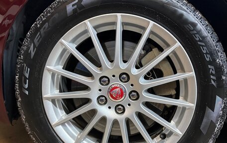 Jaguar XE I рестайлинг, 2017 год, 1 490 000 рублей, 18 фотография