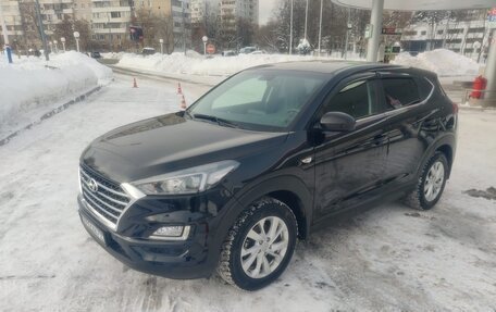 Hyundai Tucson III, 2020 год, 2 950 000 рублей, 2 фотография