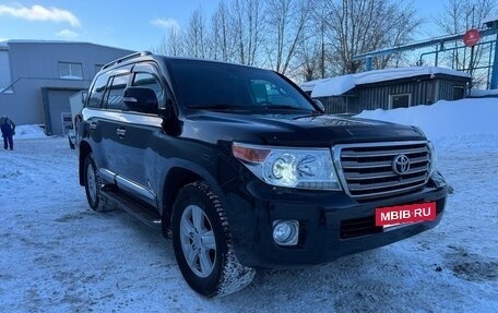 Toyota Land Cruiser 200, 2012 год, 3 800 000 рублей, 8 фотография