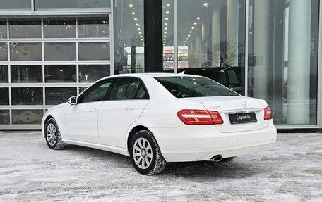 Mercedes-Benz E-Класс, 2012 год, 1 605 000 рублей, 2 фотография