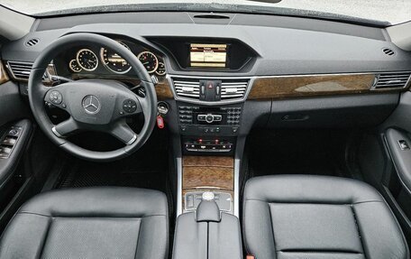 Mercedes-Benz E-Класс, 2012 год, 1 605 000 рублей, 11 фотография