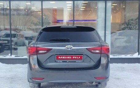 Toyota Avensis III рестайлинг, 2018 год, 1 779 000 рублей, 7 фотография