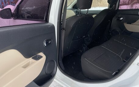 Renault Logan II, 2014 год, 499 000 рублей, 11 фотография