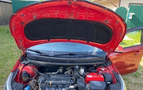 KIA Rio III рестайлинг, 2013 год, 750 000 рублей, 12 фотография