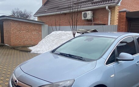Opel Astra J, 2011 год, 550 000 рублей, 3 фотография
