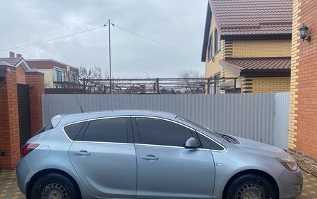 Opel Astra J, 2011 год, 550 000 рублей, 5 фотография