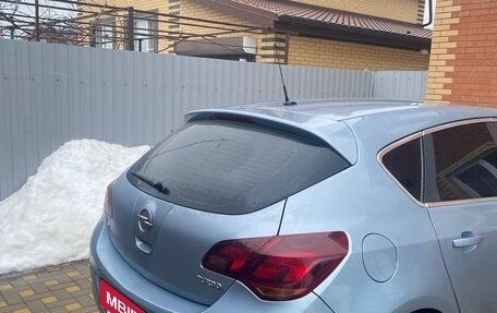 Opel Astra J, 2011 год, 550 000 рублей, 6 фотография