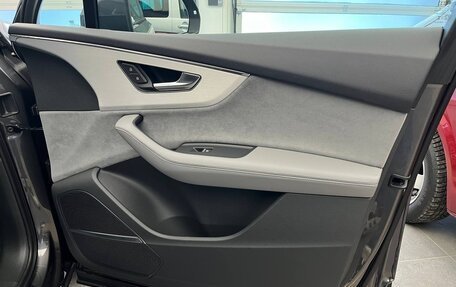 Audi Q7, 2025 год, 14 490 000 рублей, 15 фотография