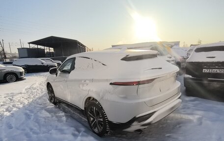 Toyota Venza, 2023 год, 4 680 000 рублей, 1 фотография