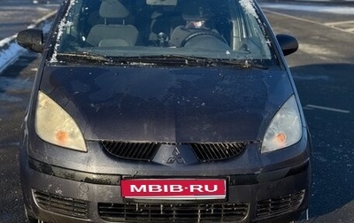 Mitsubishi Colt VI рестайлинг, 2005 год, 399 000 рублей, 1 фотография