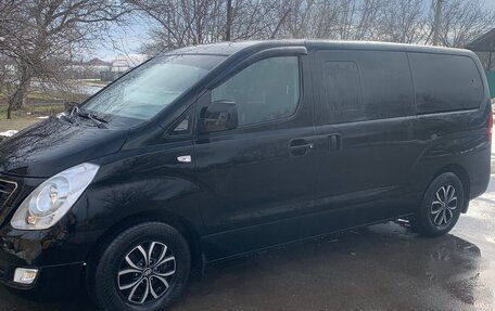 Hyundai H-1 II рестайлинг, 2016 год, 2 100 000 рублей, 5 фотография