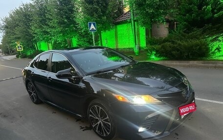 Toyota Camry, 2018 год, 2 100 000 рублей, 7 фотография