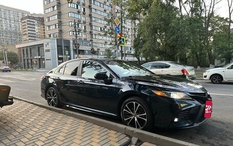 Toyota Camry, 2018 год, 2 100 000 рублей, 14 фотография