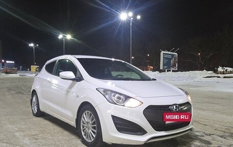 Hyundai i30 II рестайлинг, 2013 год, 750 000 рублей, 3 фотография