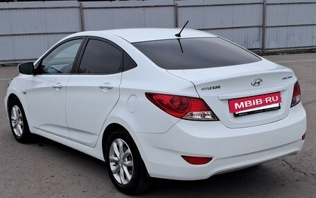 Hyundai Solaris II рестайлинг, 2012 год, 1 020 000 рублей, 5 фотография