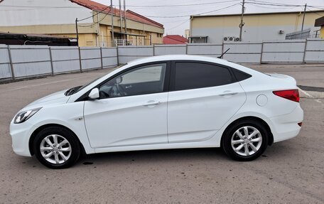 Hyundai Solaris II рестайлинг, 2012 год, 1 020 000 рублей, 12 фотография