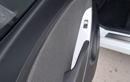 Hyundai Solaris II рестайлинг, 2012 год, 1 020 000 рублей, 23 фотография