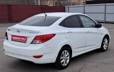 Hyundai Solaris II рестайлинг, 2012 год, 1 020 000 рублей, 7 фотография