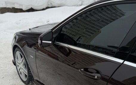 Mercedes-Benz E-Класс, 2011 год, 1 550 000 рублей, 13 фотография