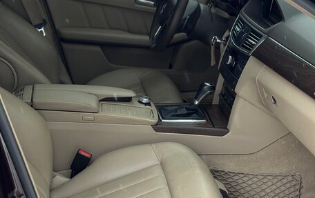 Mercedes-Benz E-Класс, 2011 год, 1 550 000 рублей, 33 фотография