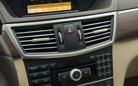 Mercedes-Benz E-Класс, 2011 год, 1 550 000 рублей, 38 фотография