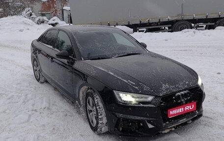 Audi A4, 2018 год, 2 020 000 рублей, 1 фотография